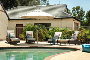 Carinya Cove - swimming pool, pet friendly, fireplace Dunsborough